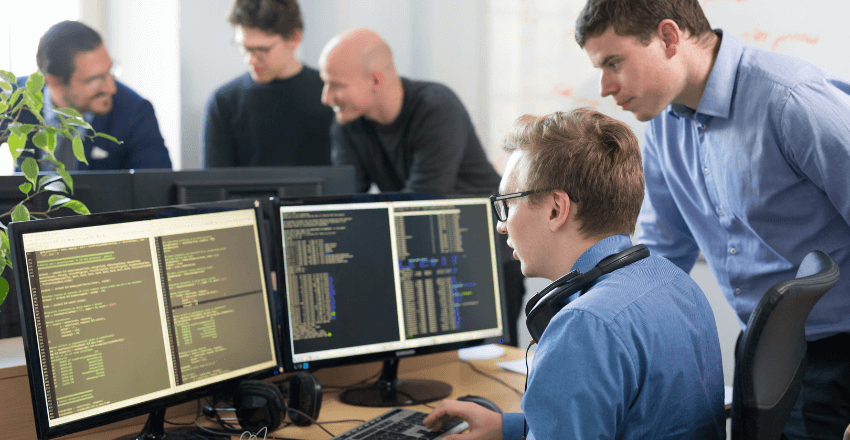 How to Hire Software Engineers for a Distributed Team