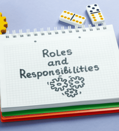 What are the Roles and Responsibilities of a Software Engineering Manager?